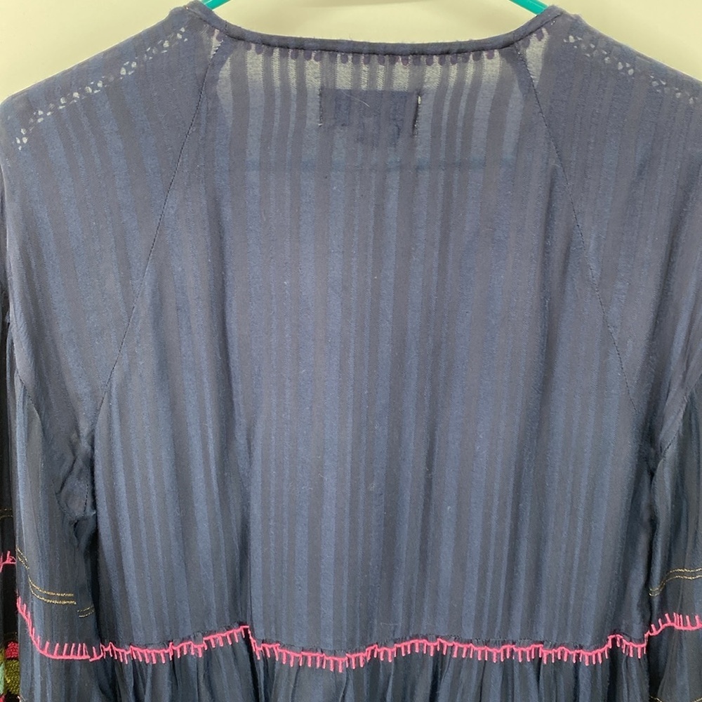 Anthropologie Embroidered Surplice Tunic Blouse Size Medium Boho Festival - Picture 10 of 16